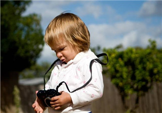 孩子一言不合就生氣怎么辦 讓孩子學(xué)會定義情緒 孩子一言不合就生氣怎么辦 讓孩子學(xué)會定義情緒