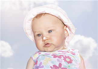 寶寶出門怕熱怎么辦 夏季帶寶寶出門如何預防寶寶中暑