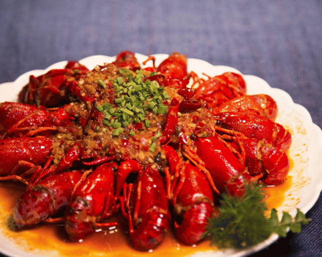 小龍蝦吃多了為什么胃難受  拒絕過量偏向安全部位