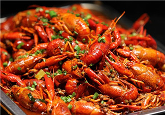 小龍蝦吃多了為什么胃難受  拒絕過量偏向安全部位