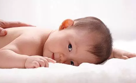 夏天寶寶便秘怎么辦 夏天寶寶經(jīng)常便秘什么原因 夏天寶寶便秘怎么辦 夏天寶寶經(jīng)常便秘什么原因