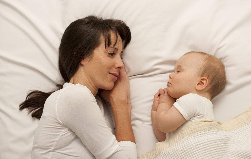 孩子睡覺的時候身邊不能有哪些東西 孩子睡覺物品注意事項2018