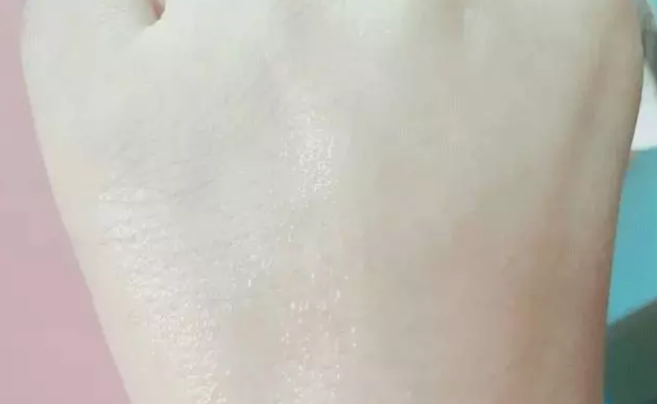 Vape未來驅蚊止汗噴霧藍色和粉色有什么區別 甜馨同款Vape未來驅蚊止汗噴霧測評