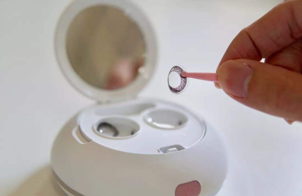 隱形眼鏡儲存盒如何清洗 怎么戴隱形眼鏡才衛生