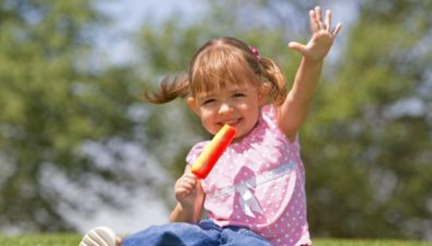 帶孩子進有空調的商場怎么不受涼 商場空調溫度低小孩怎么辦 帶孩子進有空調的商場怎么不受涼 商場空調溫度低小孩怎么辦