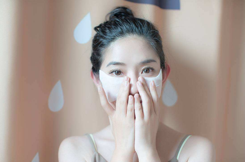 化妝水濕敷的正確做法 怎么進行濕敷比較好2018