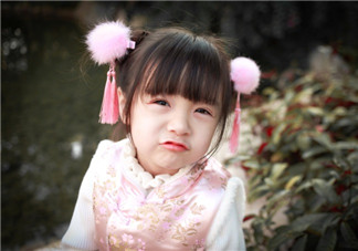 陪孩子時間太少的心情說說 感慨不能陪孩子的心情短語