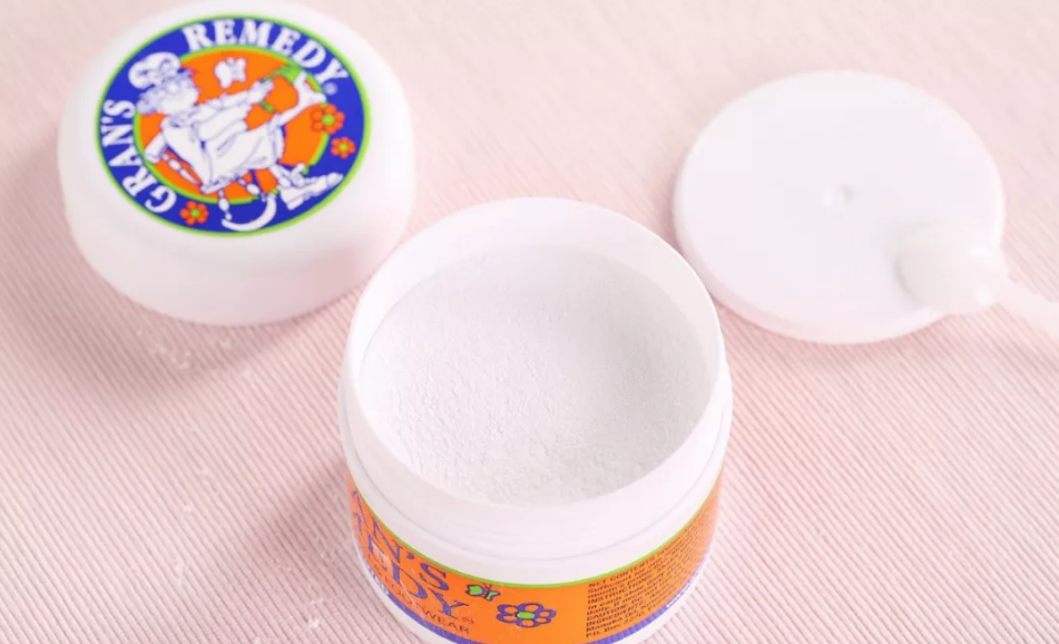 Gran's remedy除腳臭鞋臭粉使用心得 Gran's remedy除腳臭鞋臭粉好用嗎 Gran's remedy除腳臭鞋臭粉使用心得 Gran's remedy除腳臭鞋臭粉好用嗎