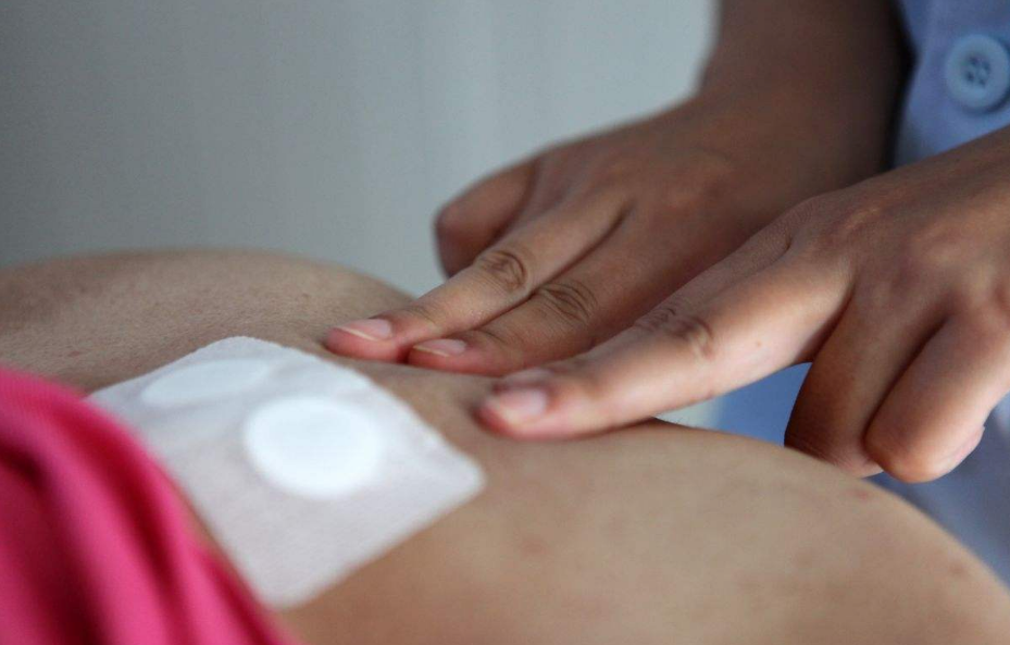 吹冷氣不適孕婦能用三伏貼嗎 夏季孕婦用三伏貼有什么影響