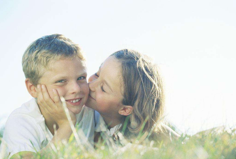 孩子早戀父母怎么辦好 孩子早戀應該怎么教育2018