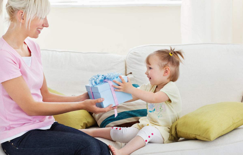 陪孩子的時間少內疚的心情說說 陪伴孩子太少內疚感言句子