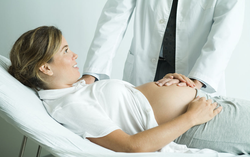 哪些孕婦容易早產(chǎn) 需要早產(chǎn)的癥狀是什么