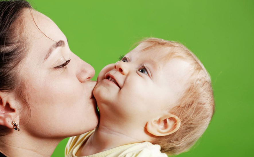 2018父親節(jié)出生的寶寶命硬嗎 如何看父親節(jié)出生的孩子八字