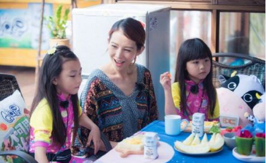 不可思議的媽媽第二季的嘉賓都有誰 蔡少芬帶兩個女兒參加節目嗎