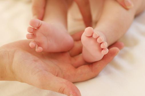 為什么手足口病后指甲會脫落 手足口病指甲脫落多久能長出新甲