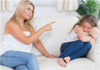 老忍不住對(duì)孩子發(fā)脾氣怎么辦 真實(shí)面對(duì)自己的情緒學(xué)會(huì)控制