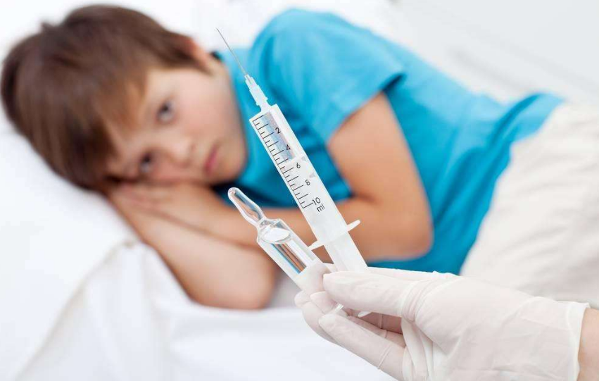 孩子接種疫苗后有不良反應(yīng)怎么辦 孩子接種疫苗后不良反應(yīng)應(yīng)急方法2018 孩子接種疫苗后有不良反應(yīng)怎么辦 孩子接種疫苗后不良反應(yīng)應(yīng)急方法2018