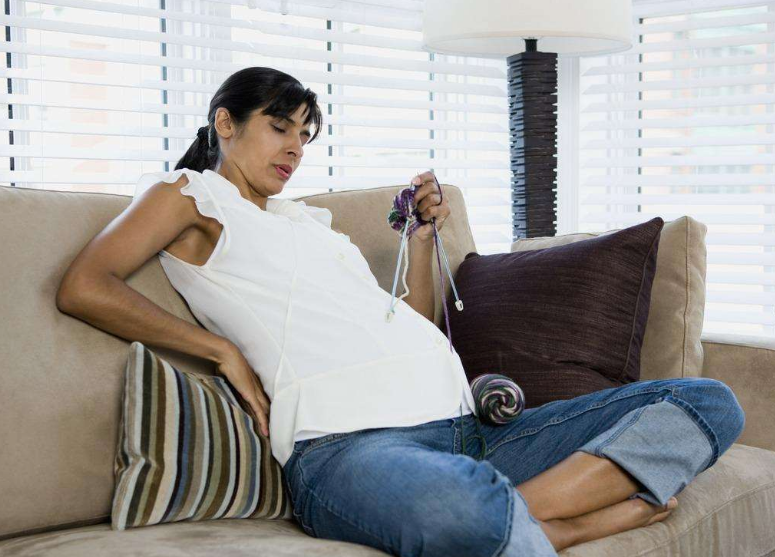 懷孕下肢水腫脹痛怎么辦 孕期下肢水腫脹痛如何治療