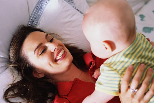 怎么培養才出生的孩子規律的睡眠 2018剛出生寶寶睡眠習慣培養