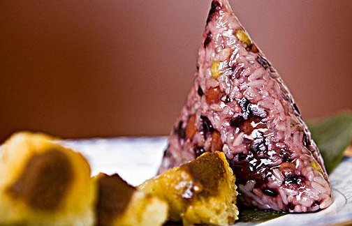 粽子葉發(fā)霉了還能吃嗎 端午粽子怎么挑選好