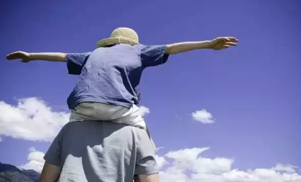 2018父親節對爸爸說的話 父親節寶寶對爸爸說的心里話