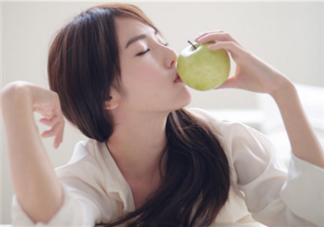 產后月經量變多是什么原因 良好作息改善月經問題2018