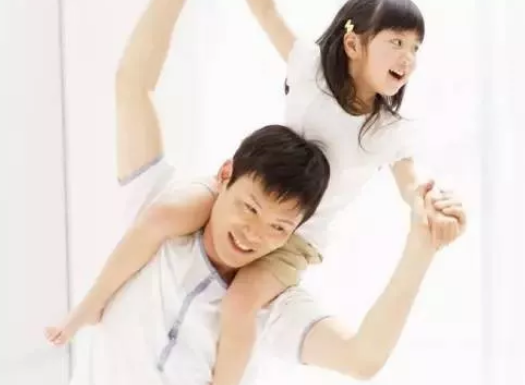 2018父親節詩歌朗誦素材 幼兒園父親節感人詩歌大全