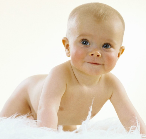 嬰兒觸覺怎么訓練 寶寶觸摸不同物品訓練觸覺