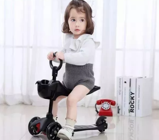 寶寶選幾個輪子的滑板車好2018 不同年齡選不同的滑板車 寶寶選幾個輪子的滑板車好2018 不同年齡選不同的滑板車
