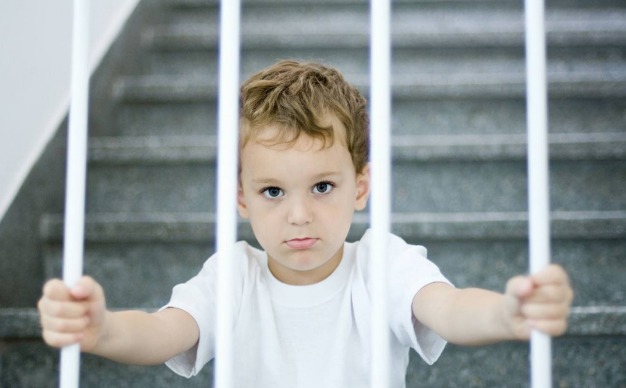 孩子調皮搗蛋能罰嗎 如何正確的懲罰孩子