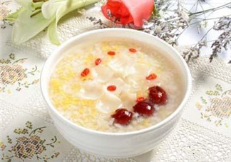 產婦可以吃蓮子嗎 產婦適量食用補脾止瀉