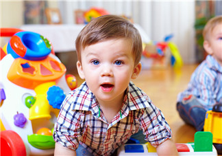 太調皮的孩子怎么教育 規矩+選擇應對熊孩子