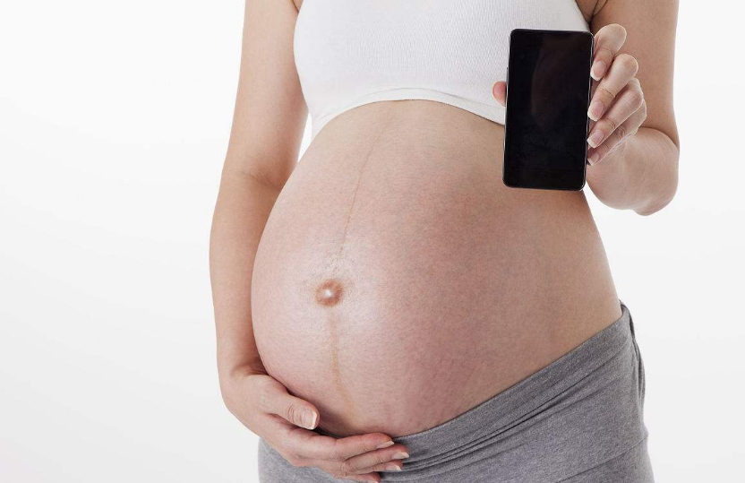 懷孕的時候一直玩手機會不會對孩子產生影響2018