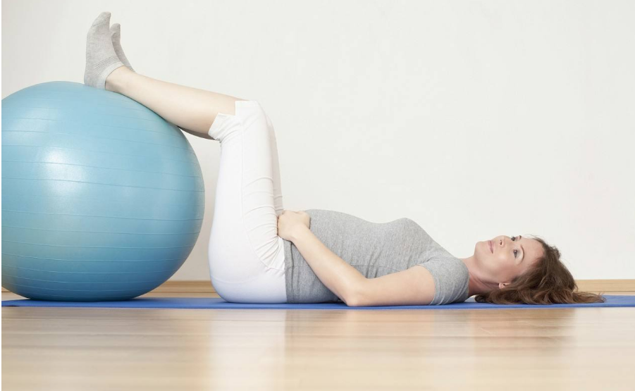 孕婦穿錯鞋腰酸背痛怎么辦 孕期穿什么鞋比較好