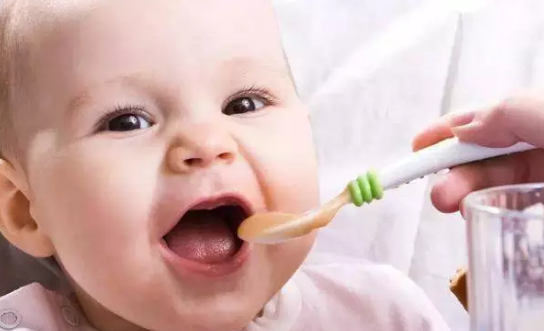 夏天寶寶厭食怎么辦2018 怎么讓寶寶夏天多吃飯