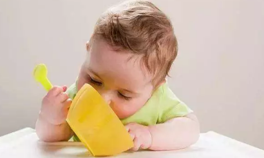 夏天寶寶厭食怎么辦2018 怎么讓寶寶夏天多吃飯