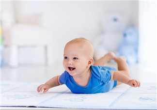 寶寶夏天為什么容易著涼 寶寶后頸背部不能受涼