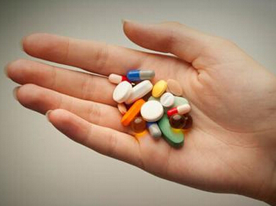 痛風(fēng)熬夜喝酒看世界杯能吃藥嗎 痛風(fēng)者不宜熬夜喝酒 痛風(fēng)熬夜喝酒看世界杯能吃藥嗎 痛風(fēng)者不宜熬夜喝酒