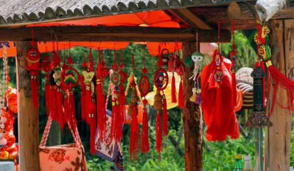 端午節(jié)全家出游曬照心情說說 2018端午節(jié)全家出行照片的句子短語朋友圈