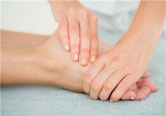 痛風腳痛一般幾天可以緩解 為什么痛風容易發生在腳部 