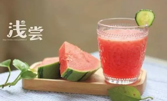 怎么判斷孩子發燒是不是夏季熱2018 寶寶夏季熱吃什么食物好