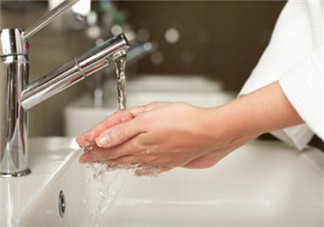 接觸了手足口病小孩怎么辦 洗手消毒正確洗手方法2018