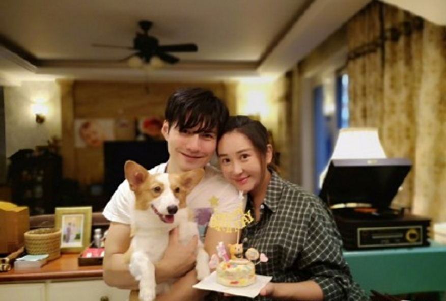 嚴屹寬女兒什么時候出生的 嚴屹寬杜若溪女兒多少斤