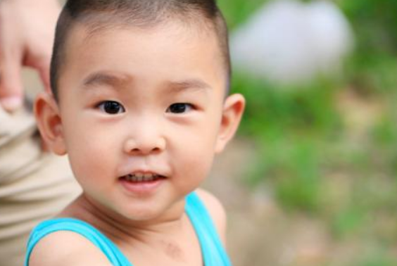 三伏天小孩幾點起床好2018 小孩三伏天睡眠怎么調整