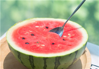 孕婦可以吃西瓜嗎 注意不能吃冰鎮西瓜