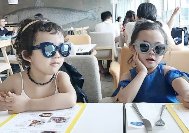 兒童戴太陽鏡會影響視力嗎2018 小孩多大適合戴太陽鏡