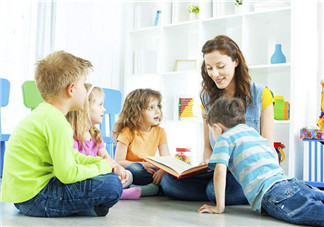 分享給孩子講故事的心情說說 給孩子說故事的感慨句子朋友圈 分享給孩子講故事的心情說說 給孩子說故事的感慨句子朋友圈