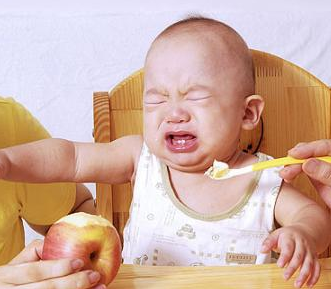 寶寶不愛吃飯什么原因 提升寶寶吞咽和咀嚼能力