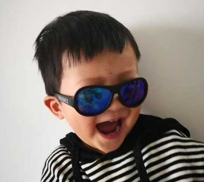 shadez兒童太陽(yáng)鏡材質(zhì)怎么樣 瑞士shadez兒童太陽(yáng)鏡好用嗎