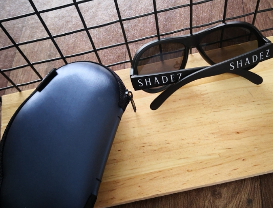 shadez兒童太陽(yáng)鏡材質(zhì)怎么樣 瑞士shadez兒童太陽(yáng)鏡好用嗎